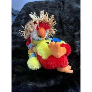 Cuddle Barn Laid Back Louie Singing Parrot Plush "Don't Worry Be Happy"‎